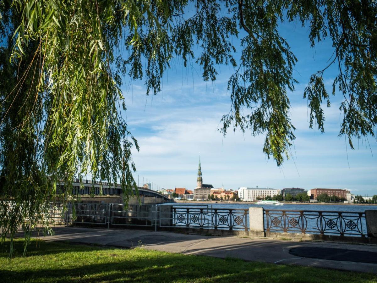 Sunbeam Design Apartment Riga Bagian luar foto